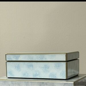 Ethan Allen Zaria Small Reverse Painted Mirror Blue and Gold Box